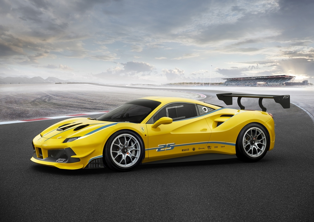 Presentata la Ferrari 488 Challenge