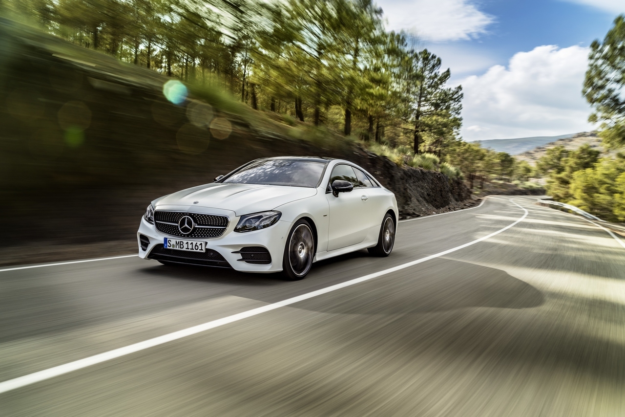 La nuova Mercedes Classe E Coupé: sportiva ed elegante