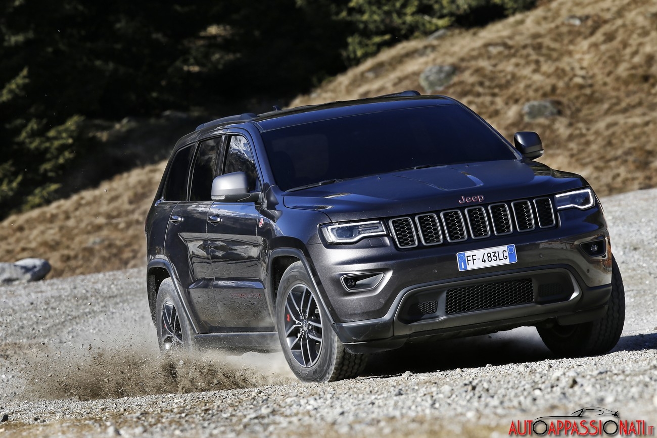 Nuova Jeep Grand Cherokee 2017 | Prova su strada in anteprima