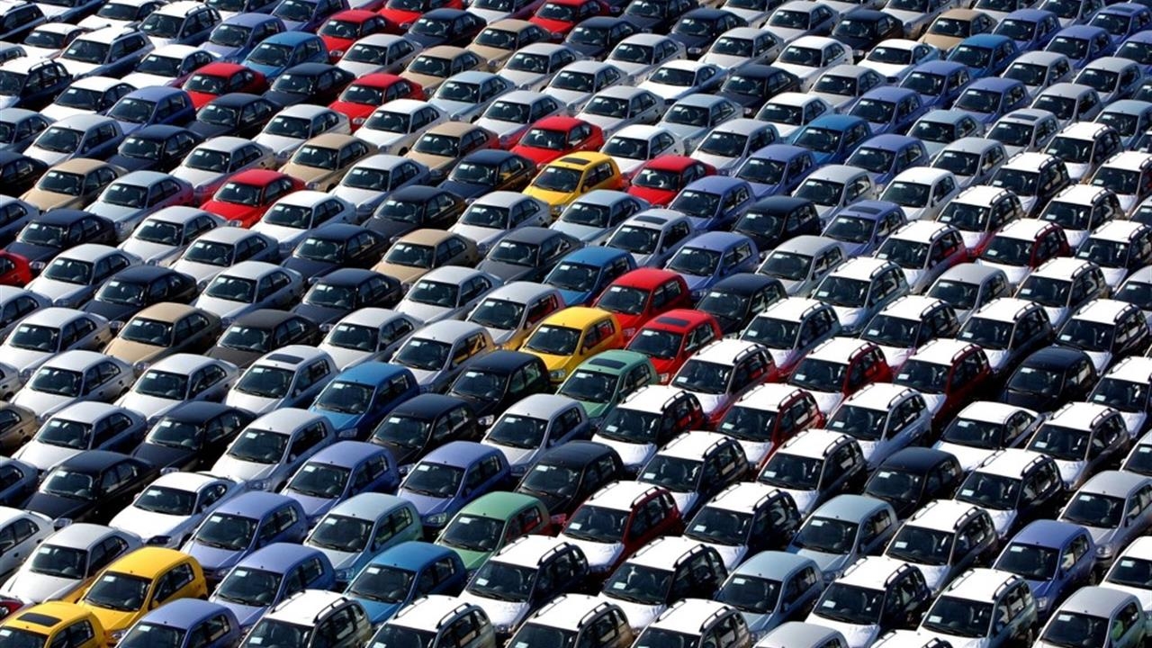 Il mercato auto 2016 chiude con il botto