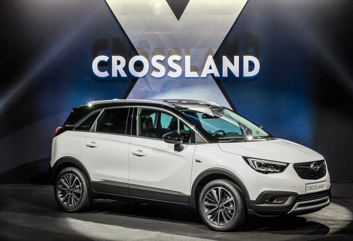 Presentato a Berlino il nuovo Opel Crossland X