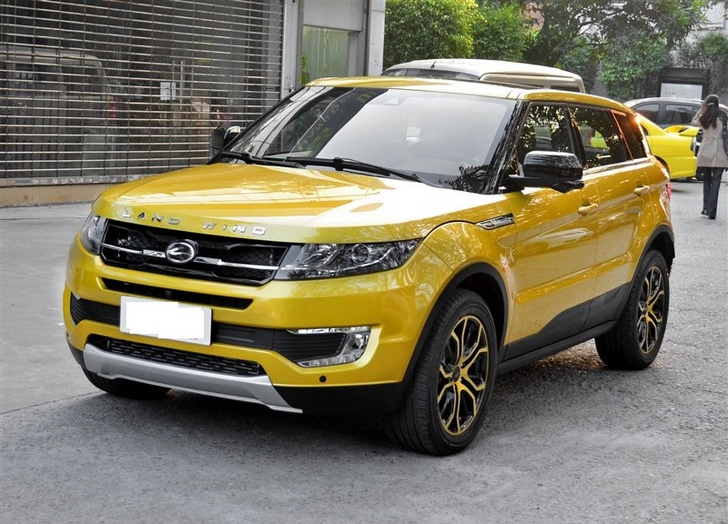 Landwind X7 copia evoque