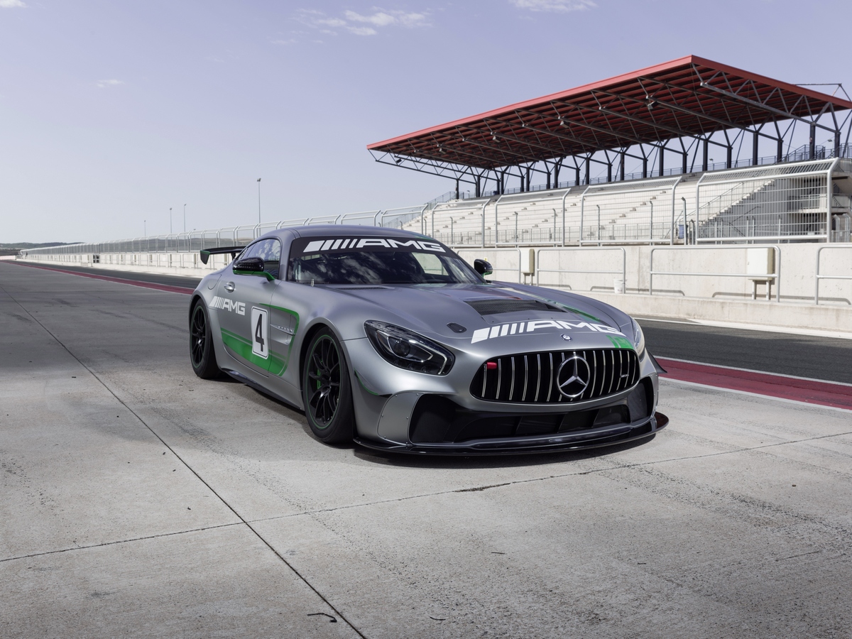 Mercedes-AMG GT4