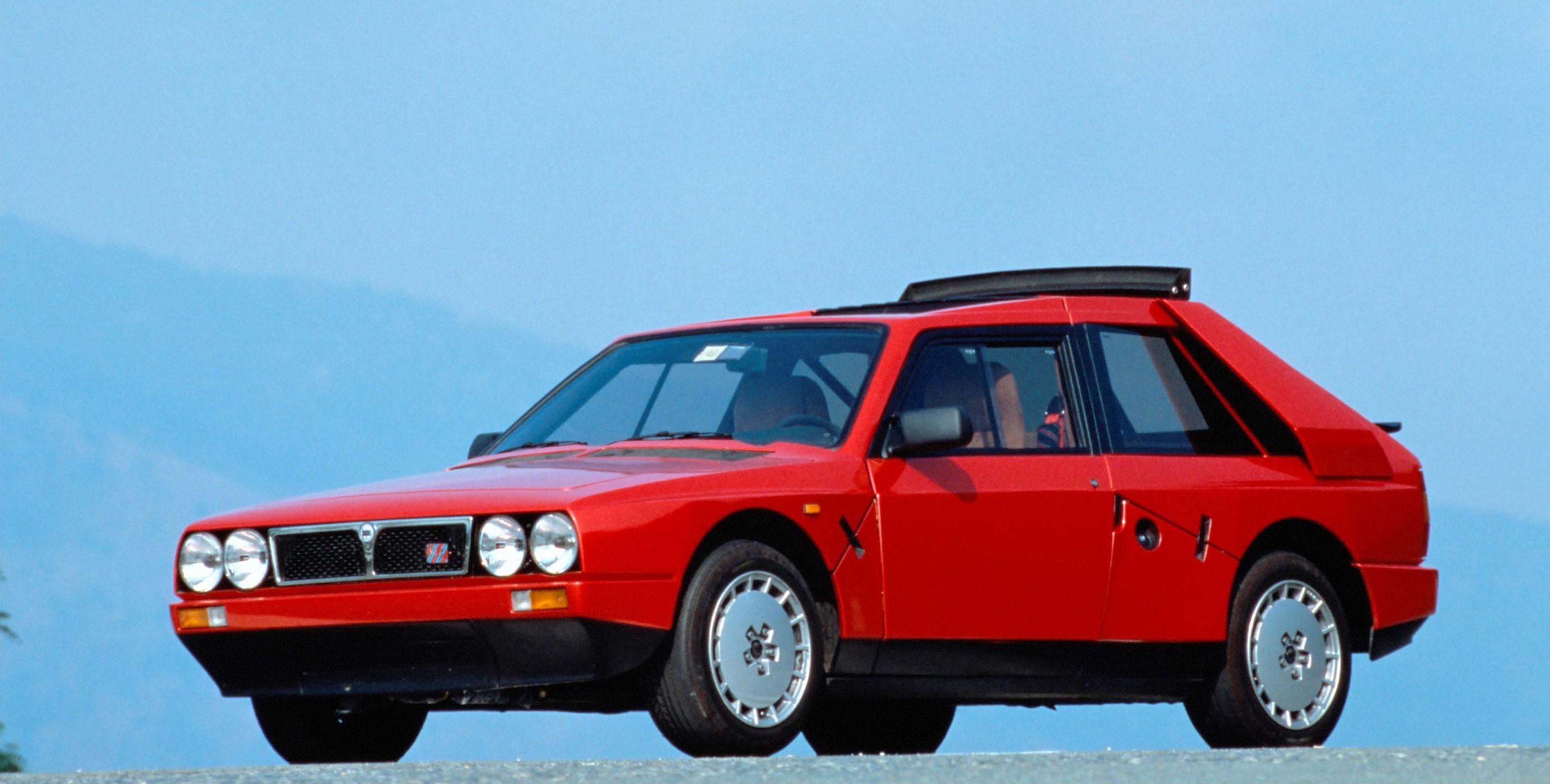 Lancia Delta S4