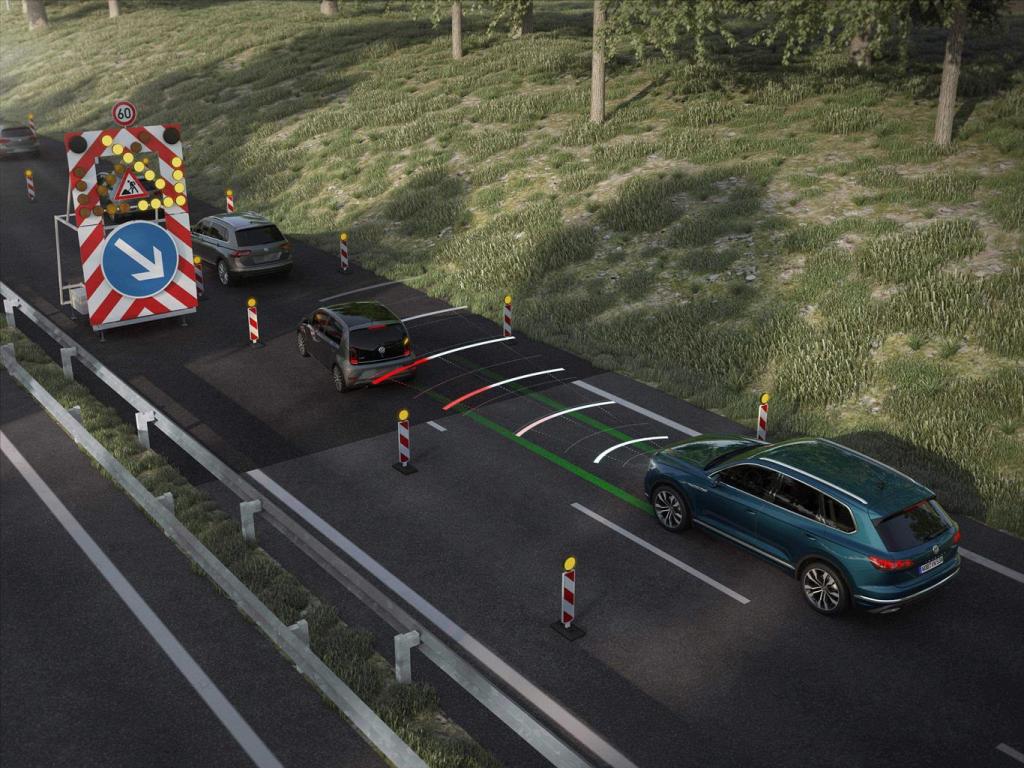 Traffic Jam Assist Touareg Volkswagen