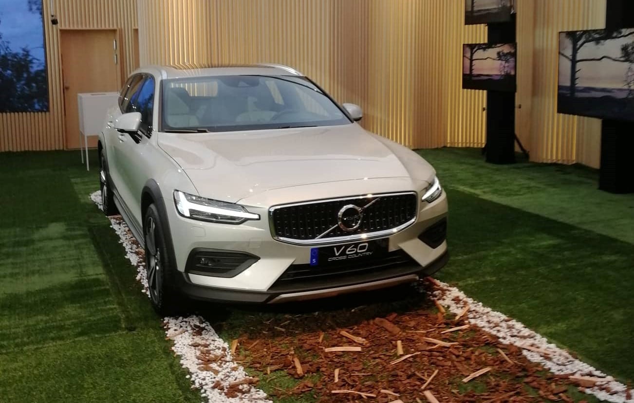 Volvo V60 Cross Country