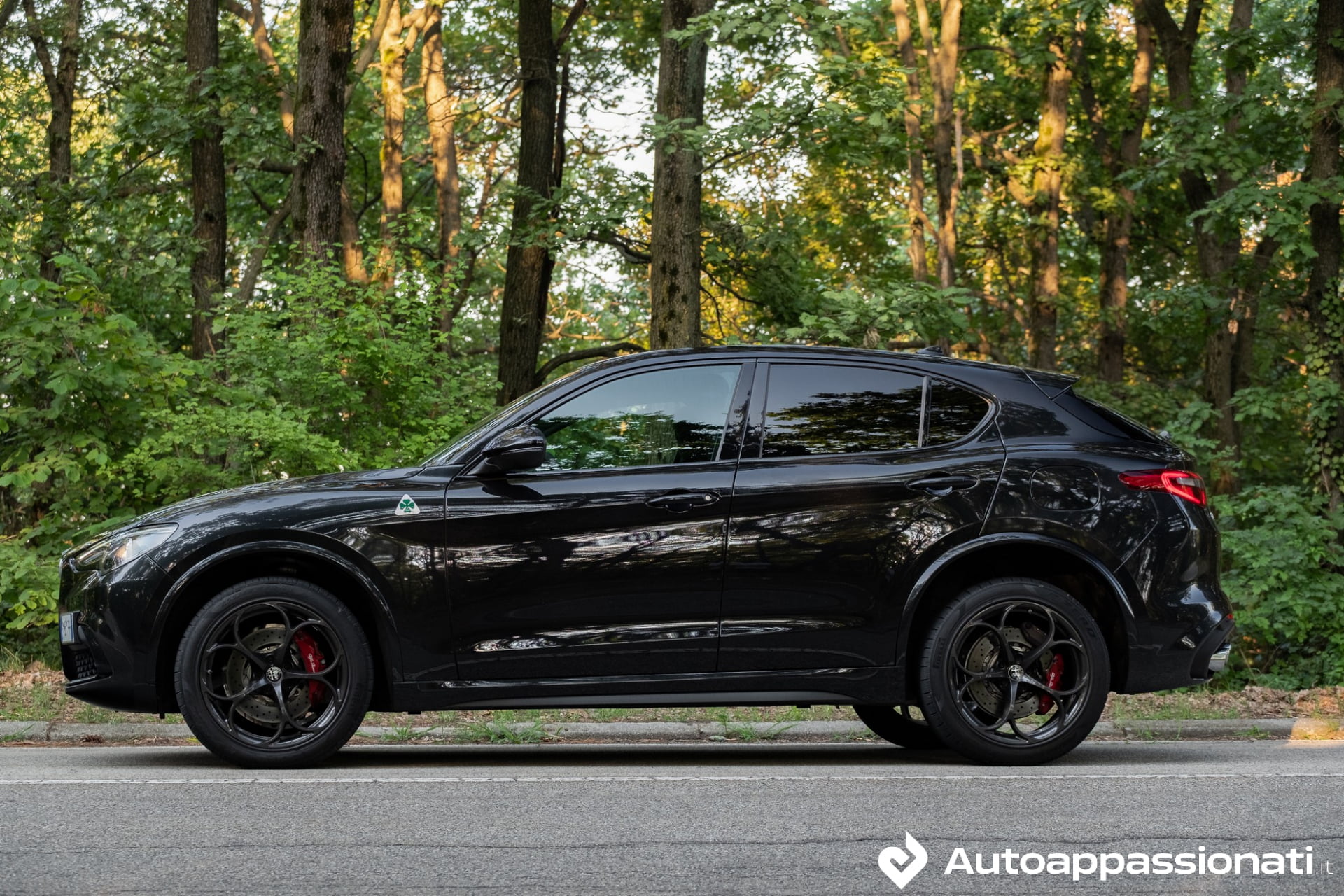 Alfa Romeo Stelvio Quadrifoglio premiato, questa volta ai Carwow Awards 2018