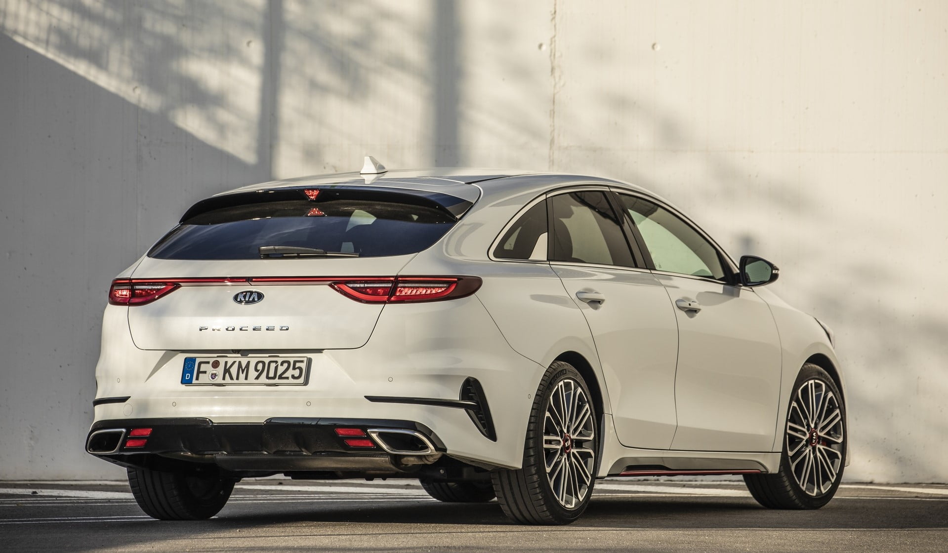 Nuova Kia ProCeed 2019