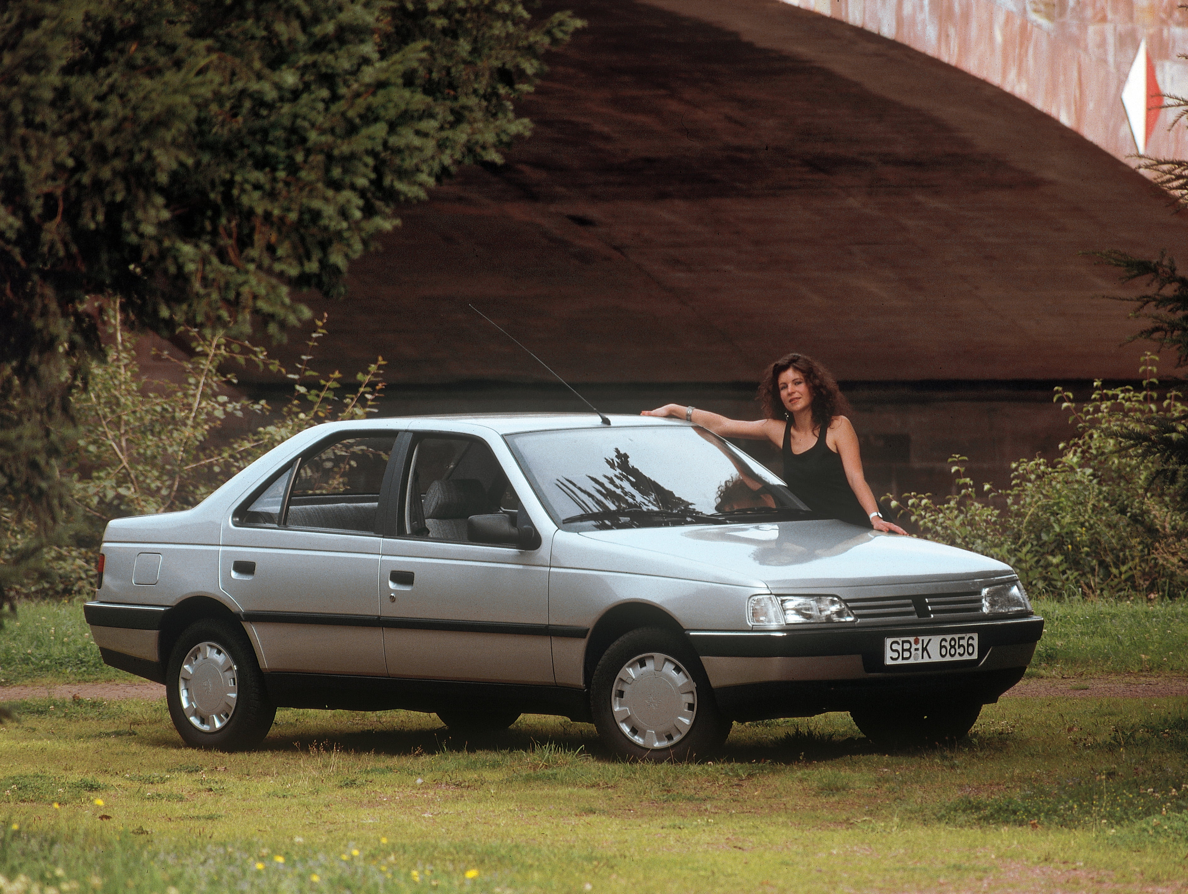 Peugeot 405