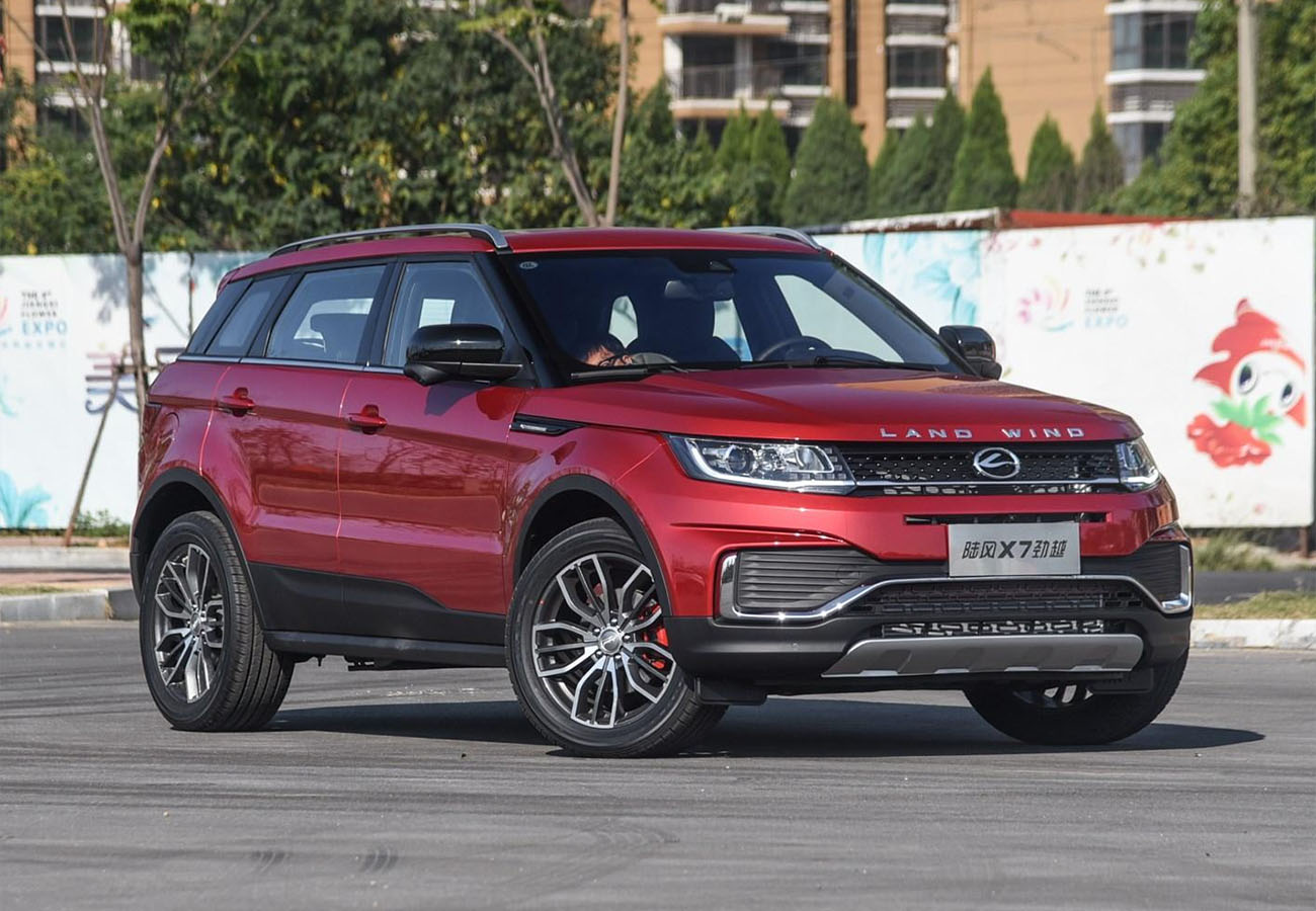 Landwind X7 evoque cinese