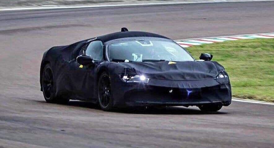 Ferrari Ibrida 1.000 cavalli