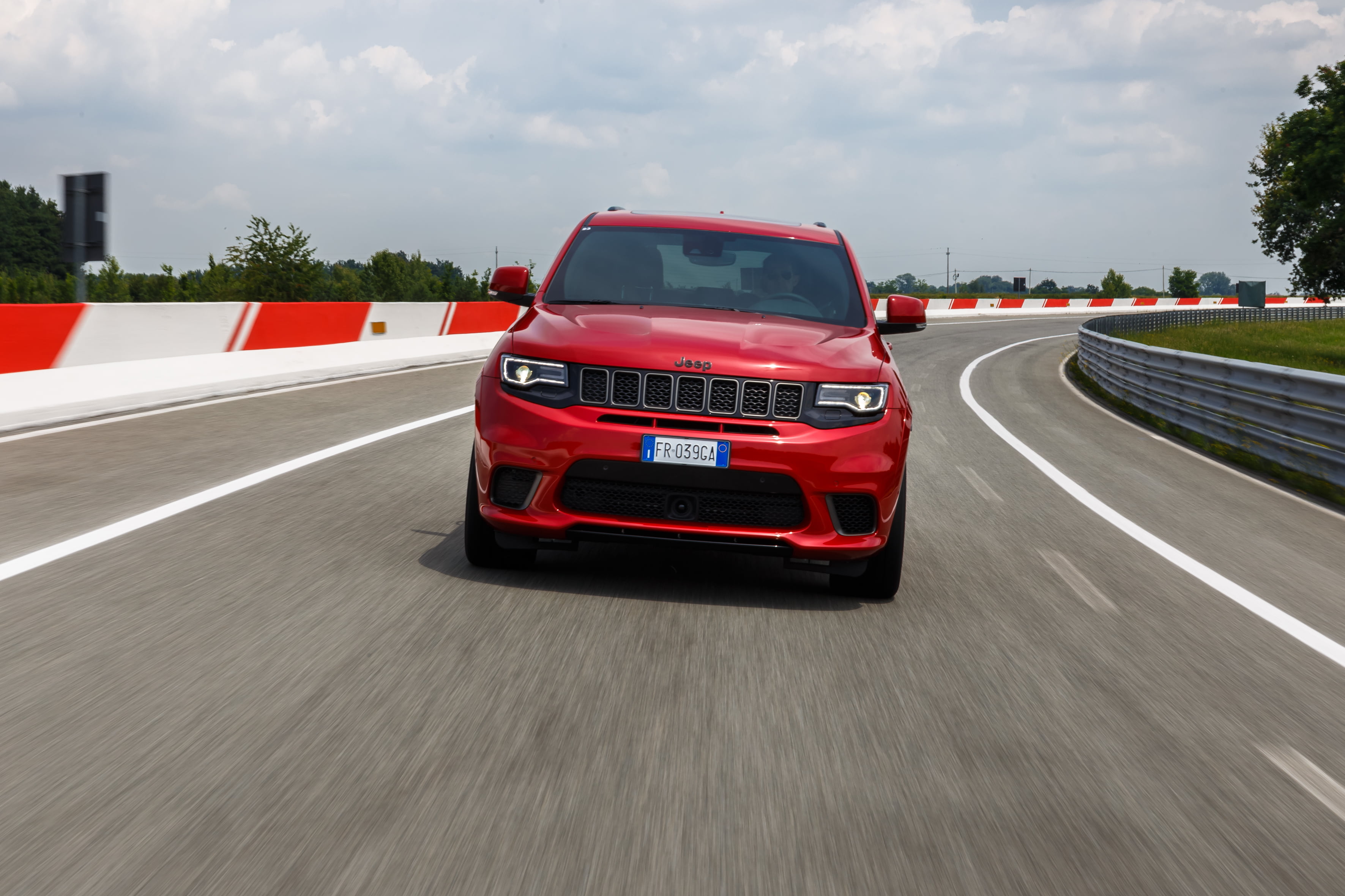 Grand Cherokee Trackhawk