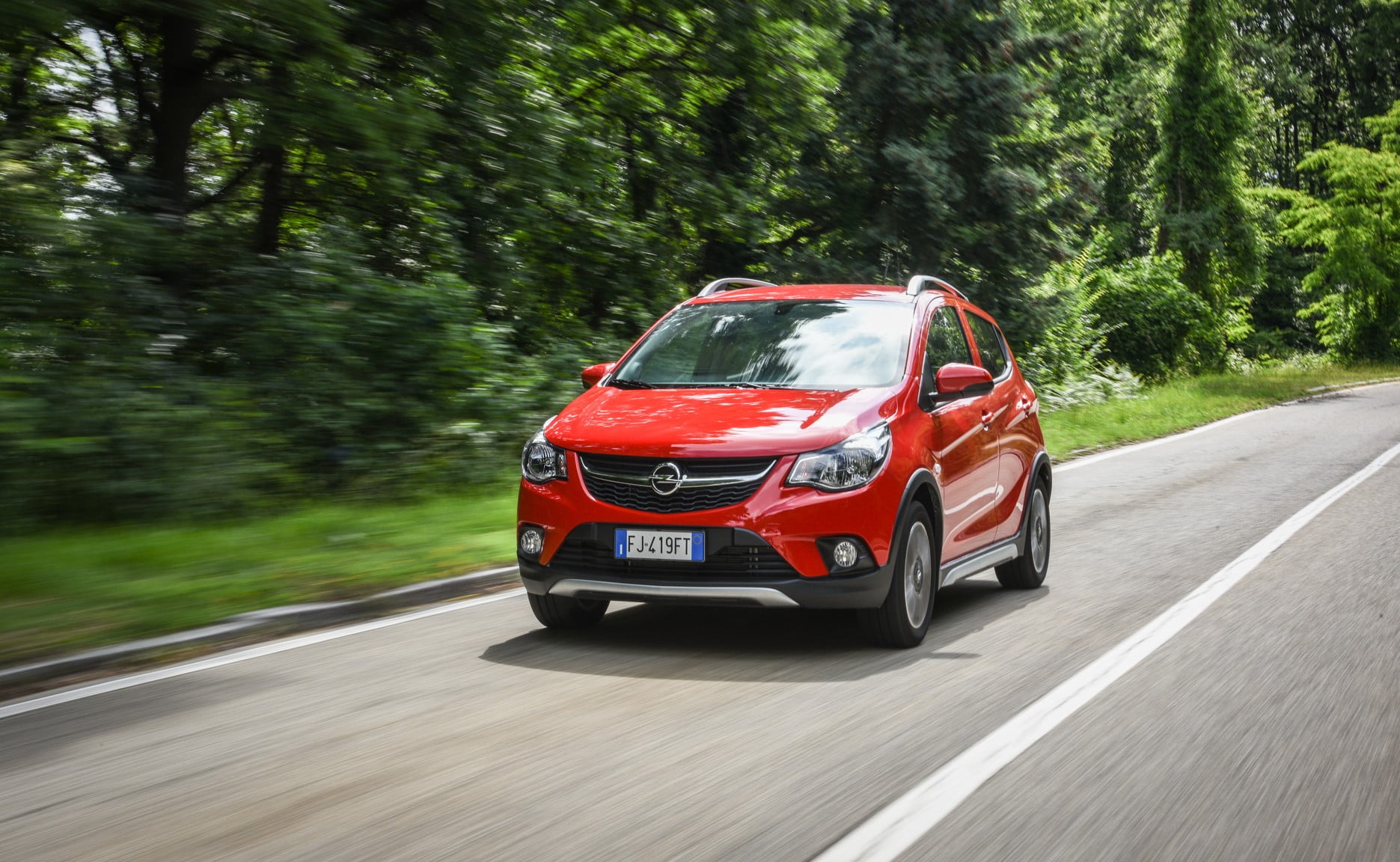 Opel Karl Rocks rossa