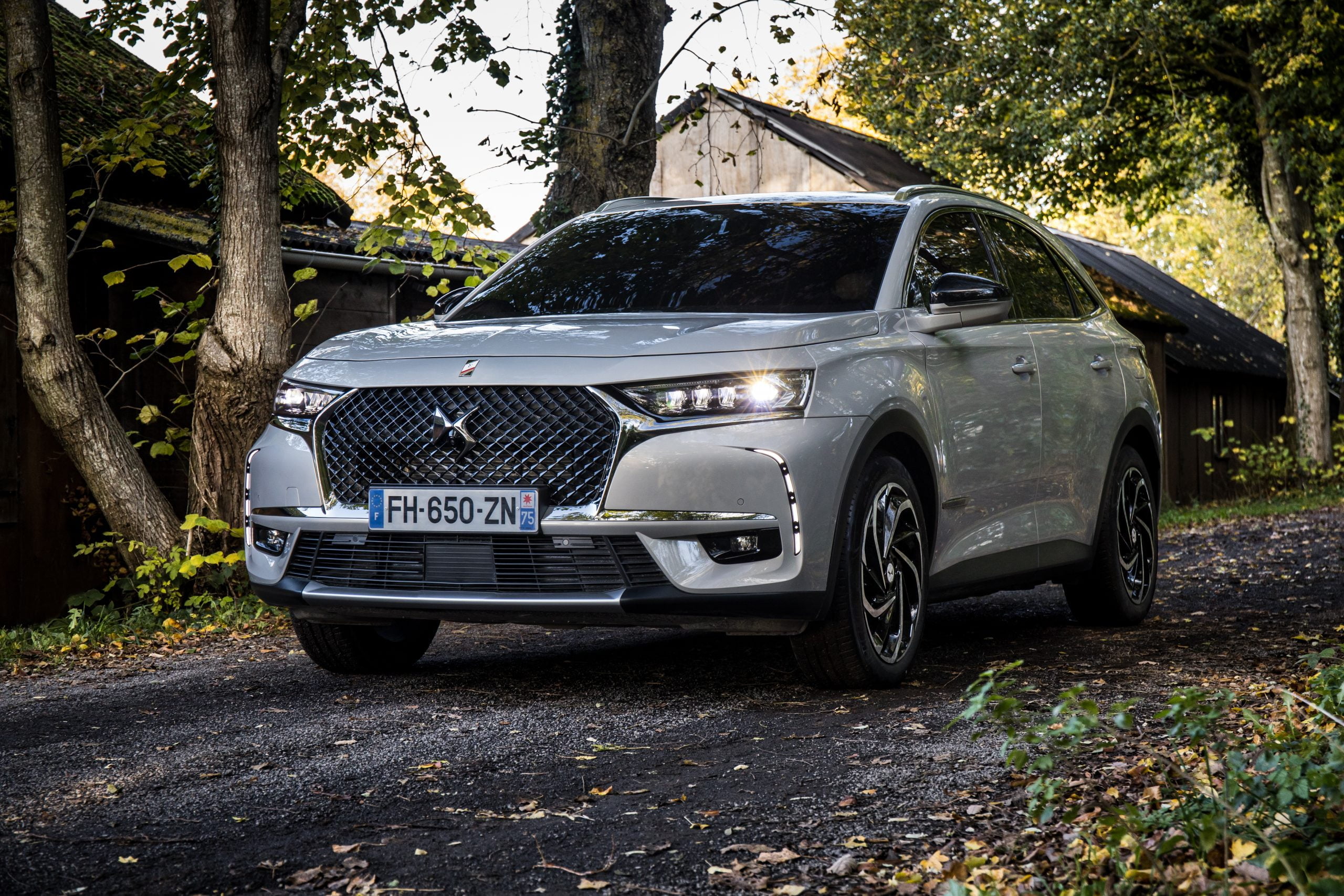 DS 7 Crossback E-Tense trazione integrale