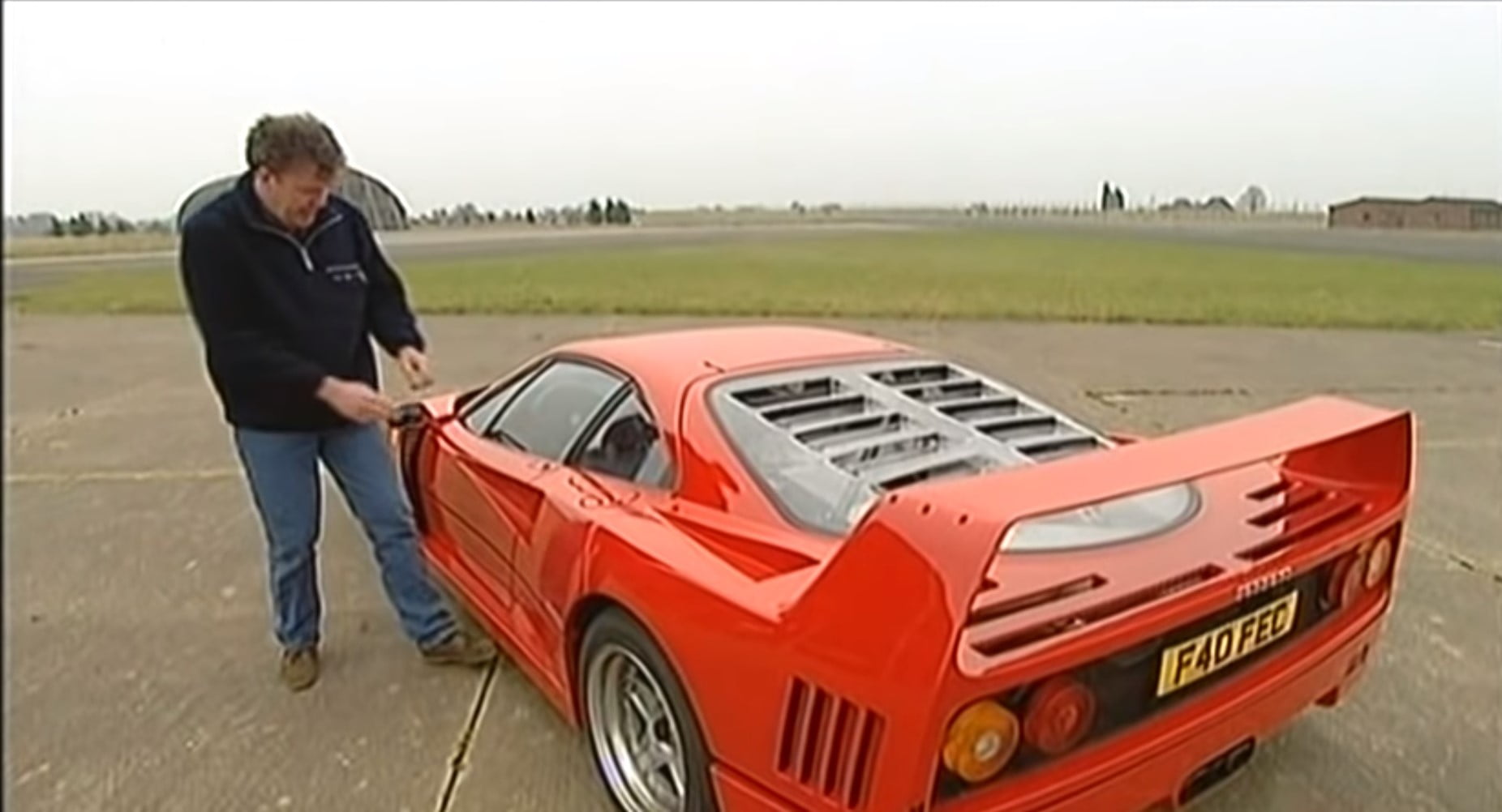 Jeremy Clarkson prova la F40