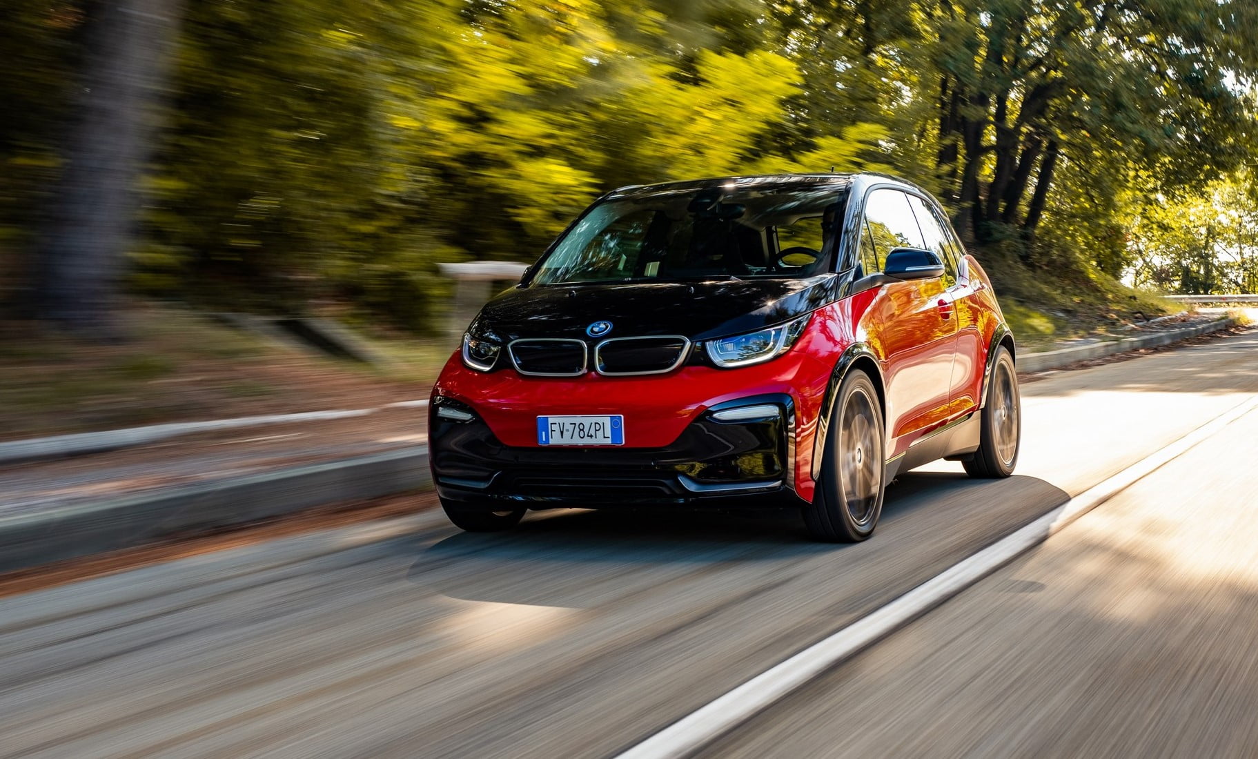 BMW i3 S prova su strada