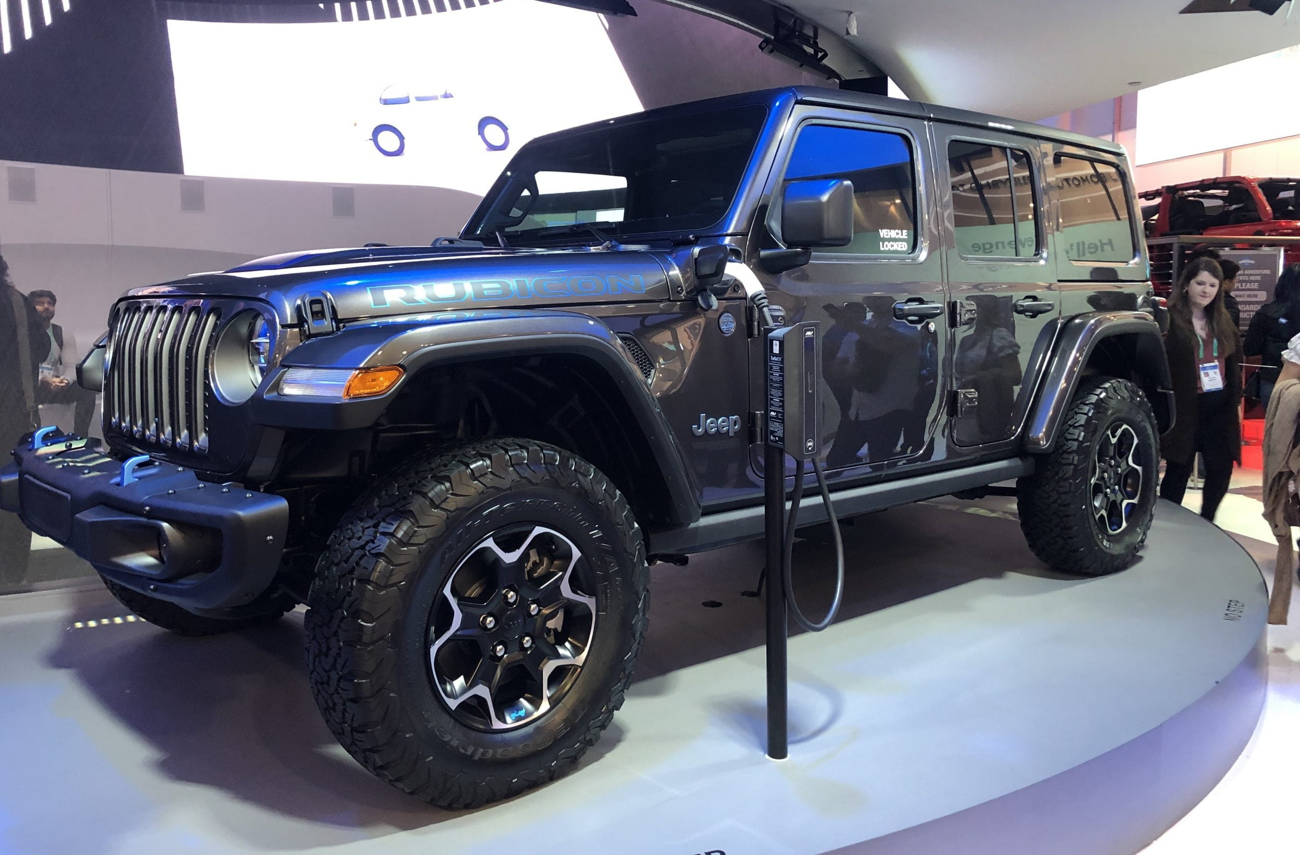 Jeep Wrangler ibrida plug-in