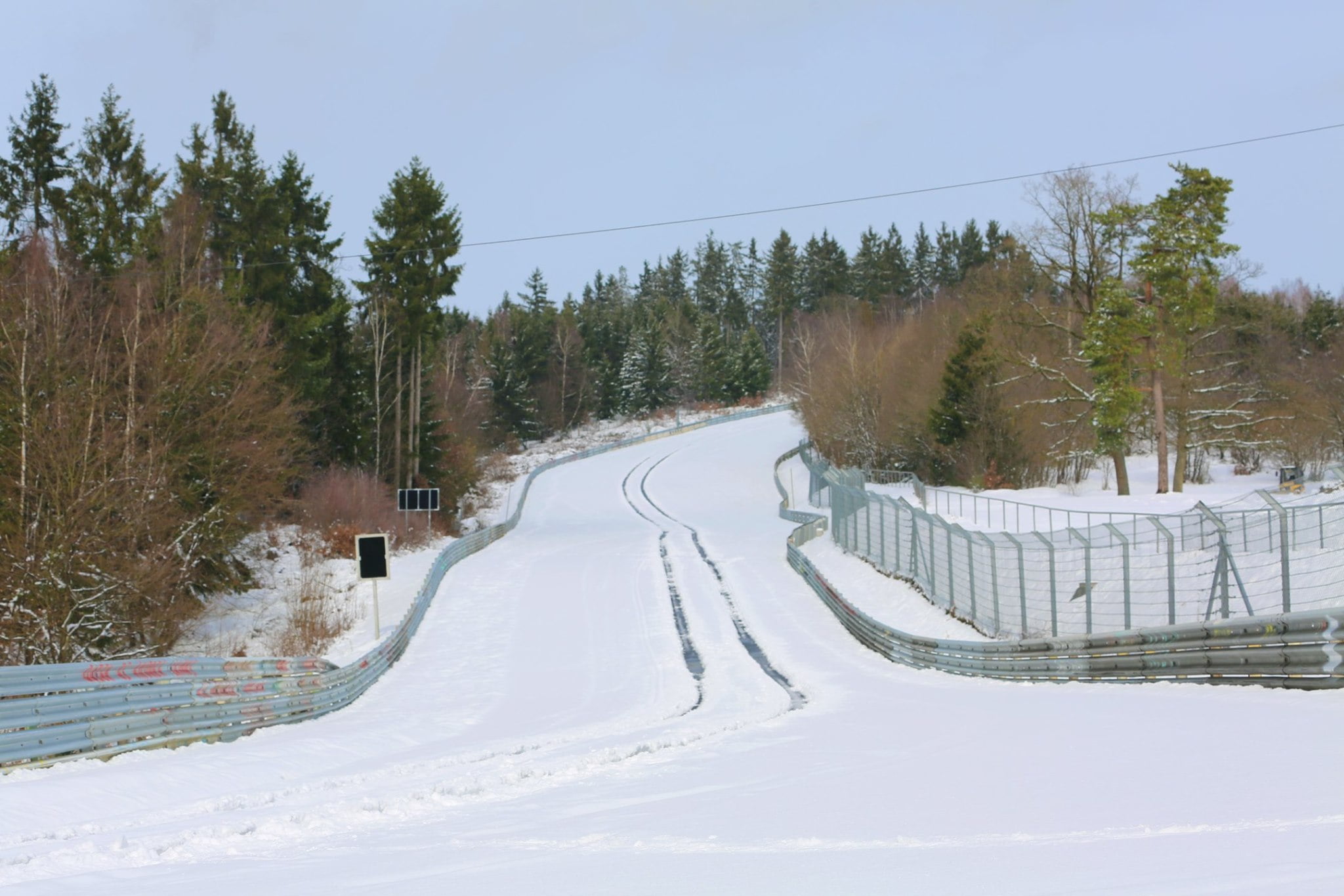 Nurburgring innevato