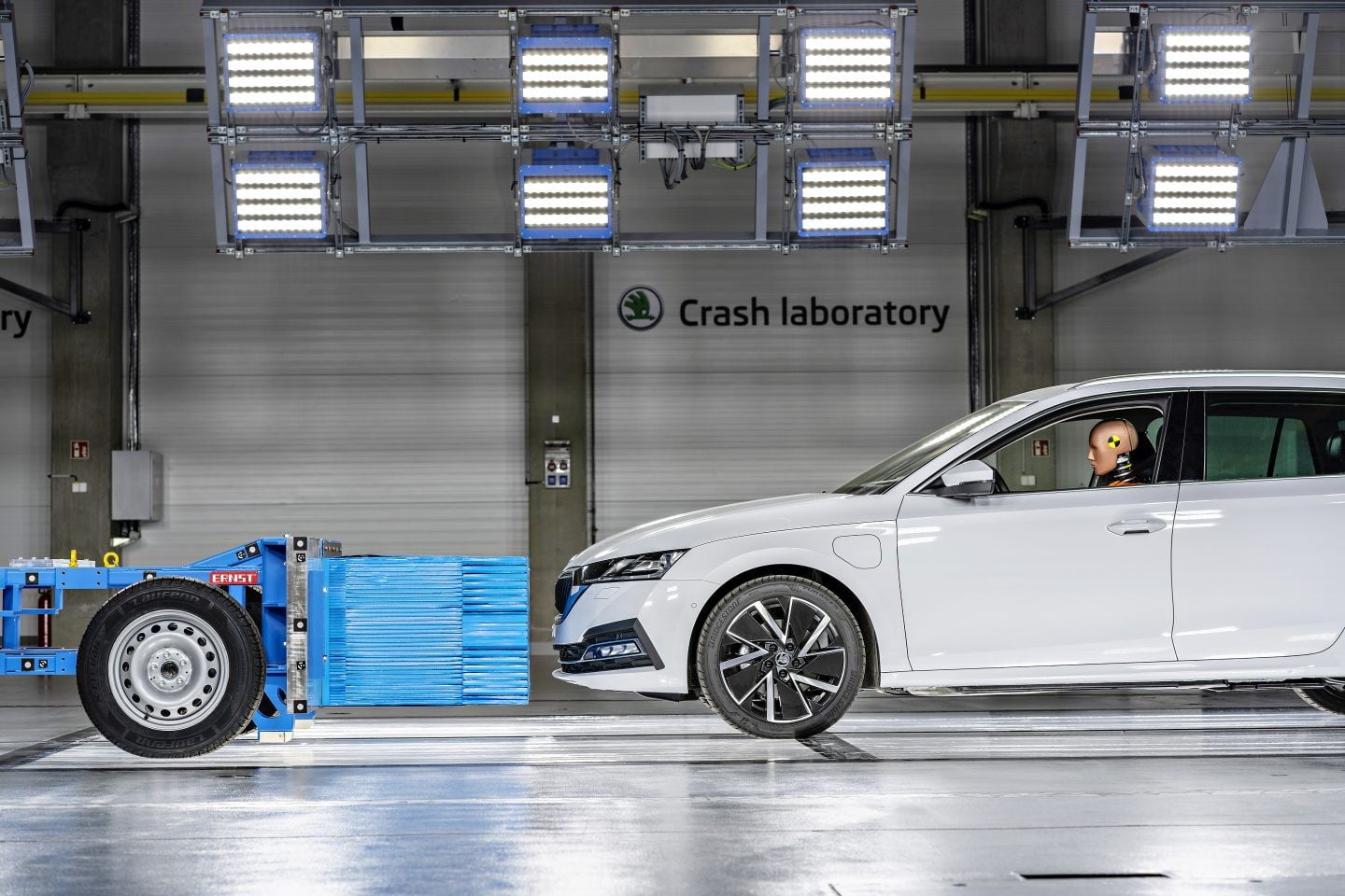 crash test skoda