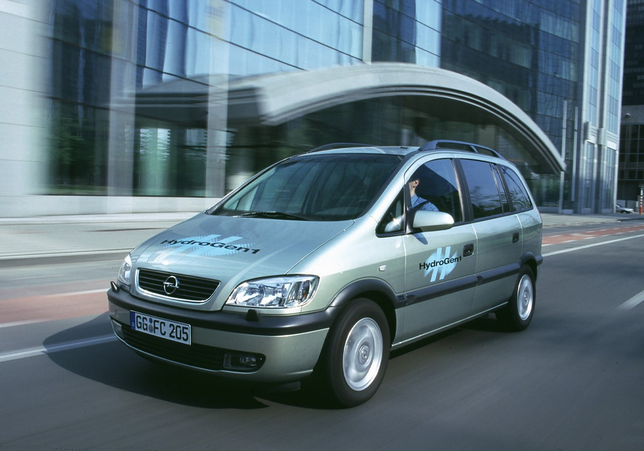 Opel Zafira Hydrogen1