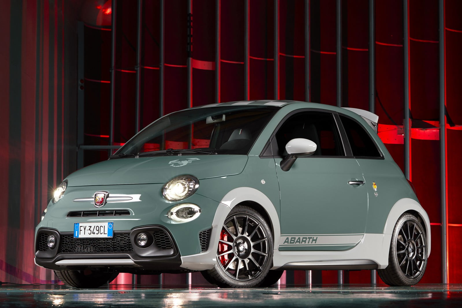 abarth 695 70 anniversario