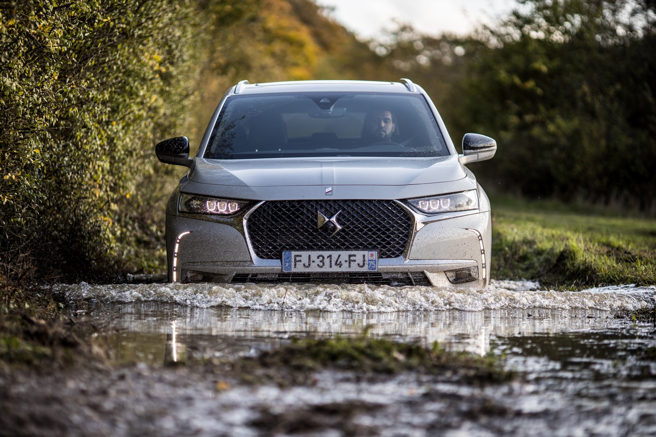 modalità di guida ds 7 crossback e-tense 4x4