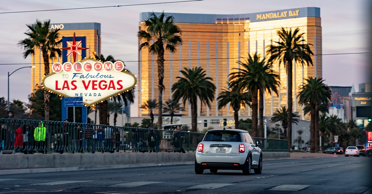 Mini Cooper SE Las Vegas