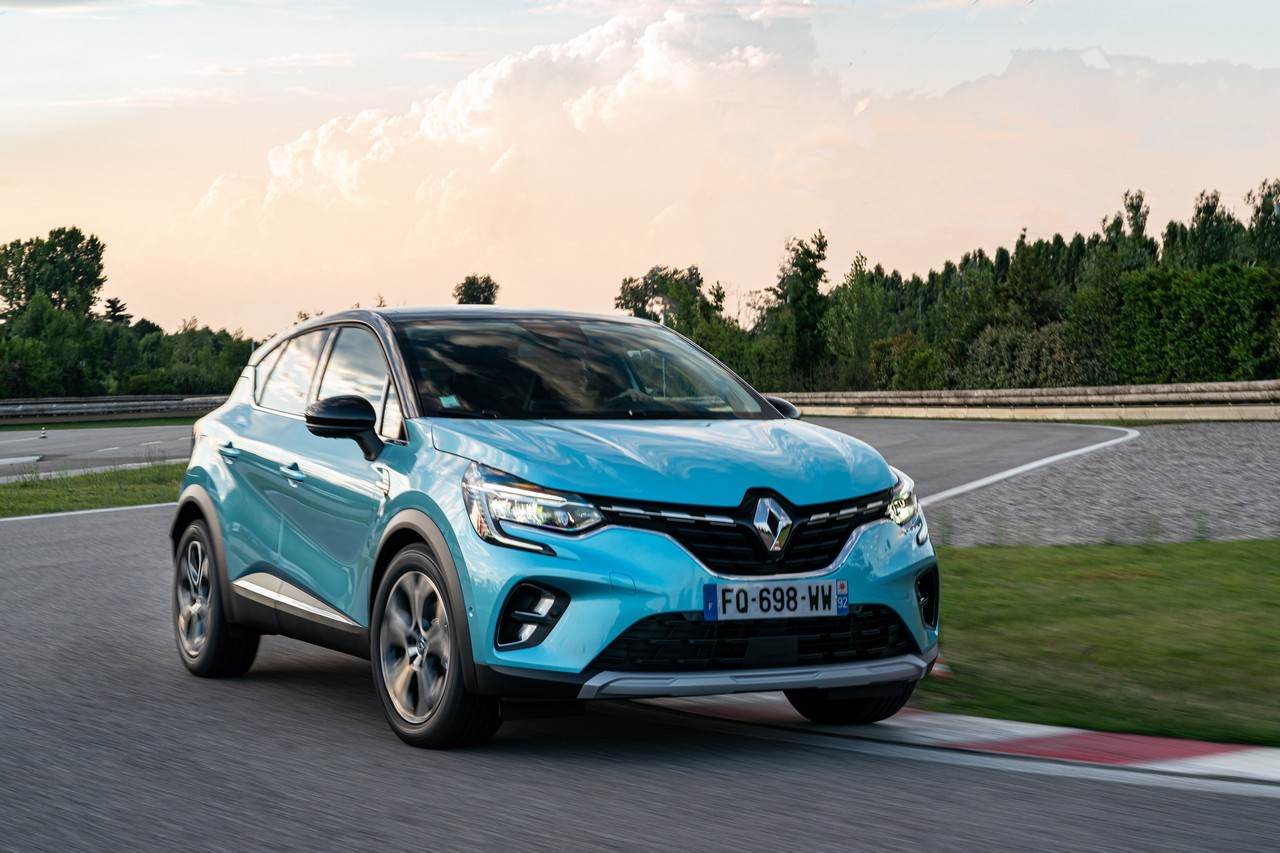 renault captur ibrida plug-in