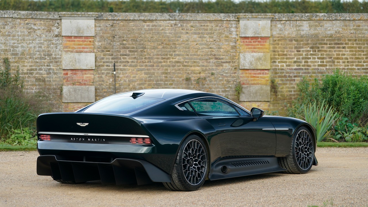 aston martin victor