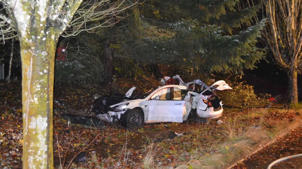 incidente tesla model 3