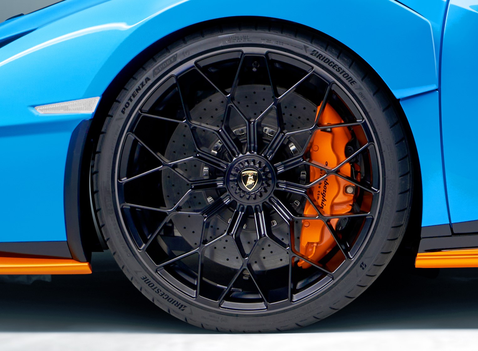 Bridgestone Potenza Lamborghini Huracan STO