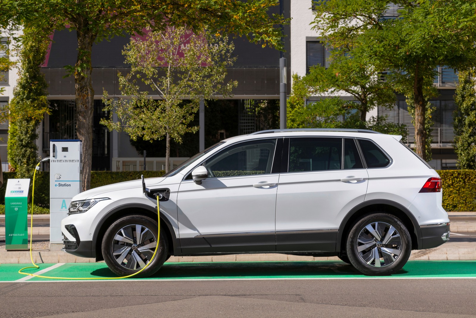 ricarica tiguan ehybrid