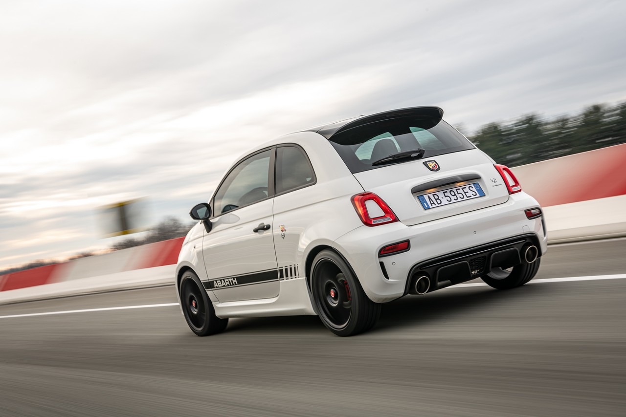 Abarth 595 vince il sesto premio di fila come Best Car