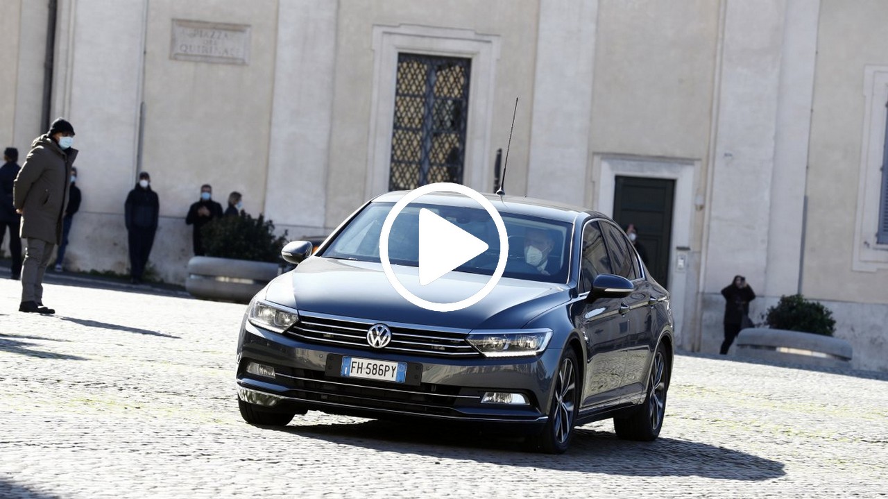 conte arriva al quirinale