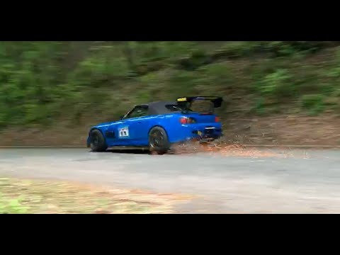 Prende il volo su un passo di montagna…con una Honda S2000! [VIDEO]