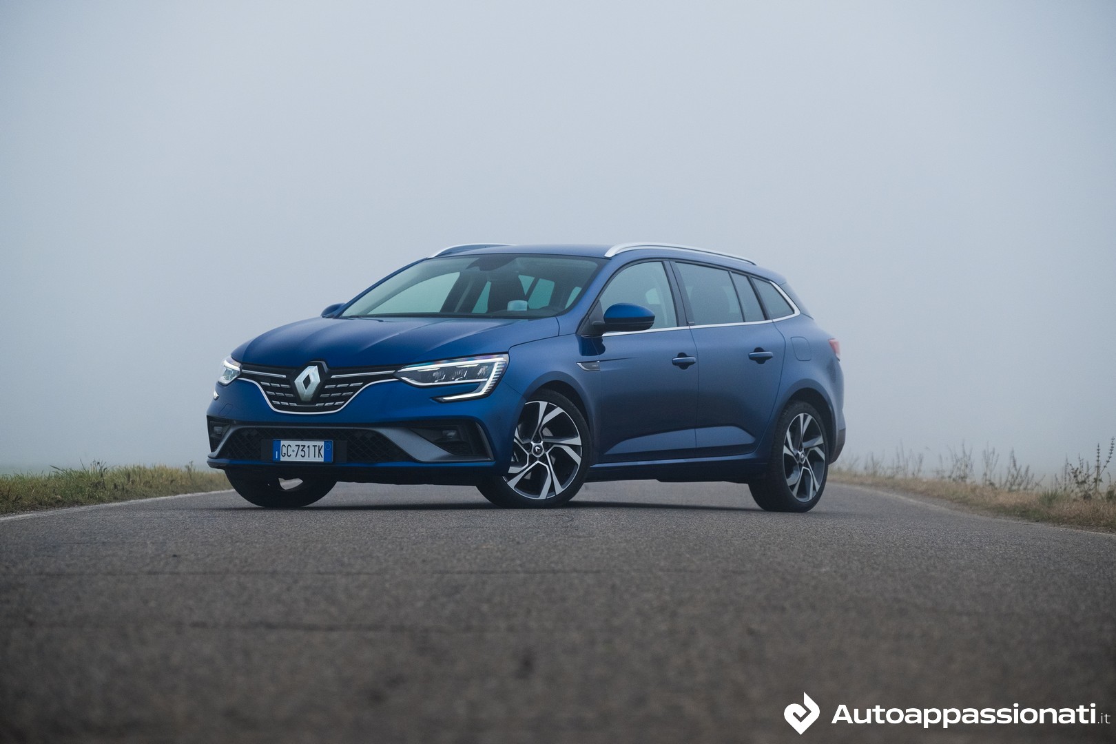 Renault Megane E-Tech prova