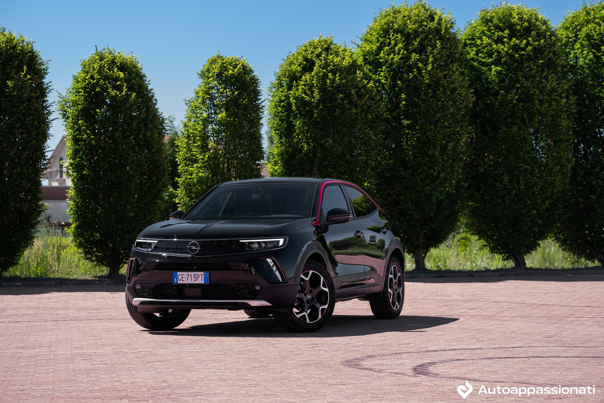 Opel Mokka 1.2 130 CV AT8: prova su strada, interni, motore, prezzi