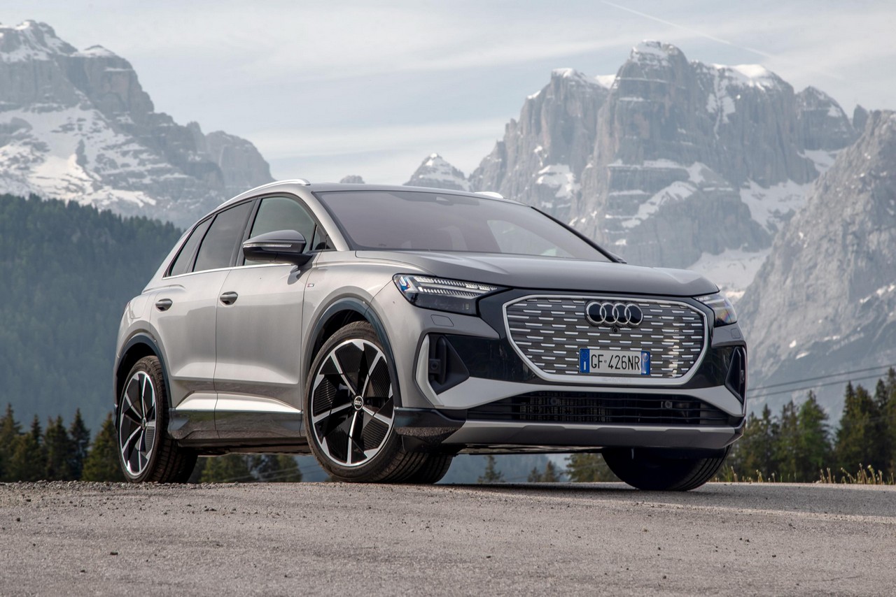 Audi Q4 e-tron 2021: primo contatto, autonomia, allestimenti e prezzi