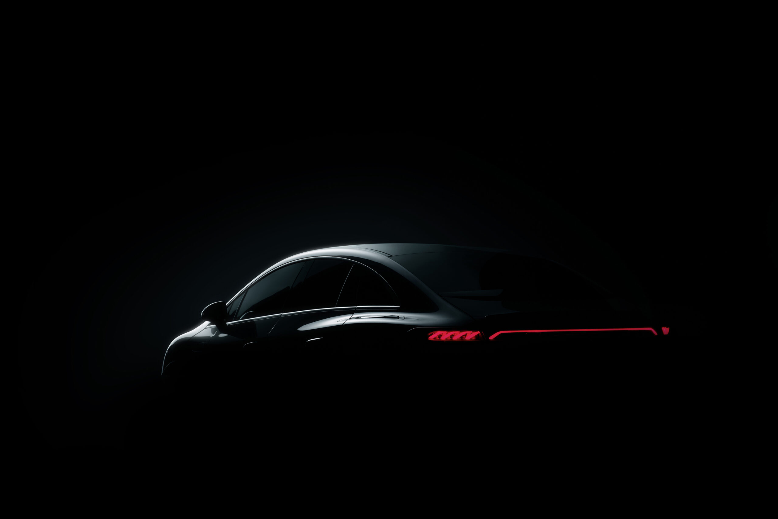 Mercedes EQE teaser