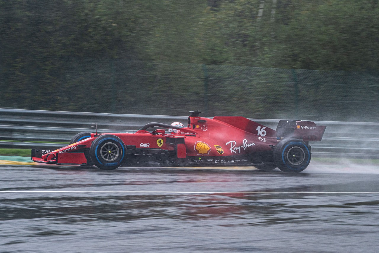 ferrari gp belgio 2021