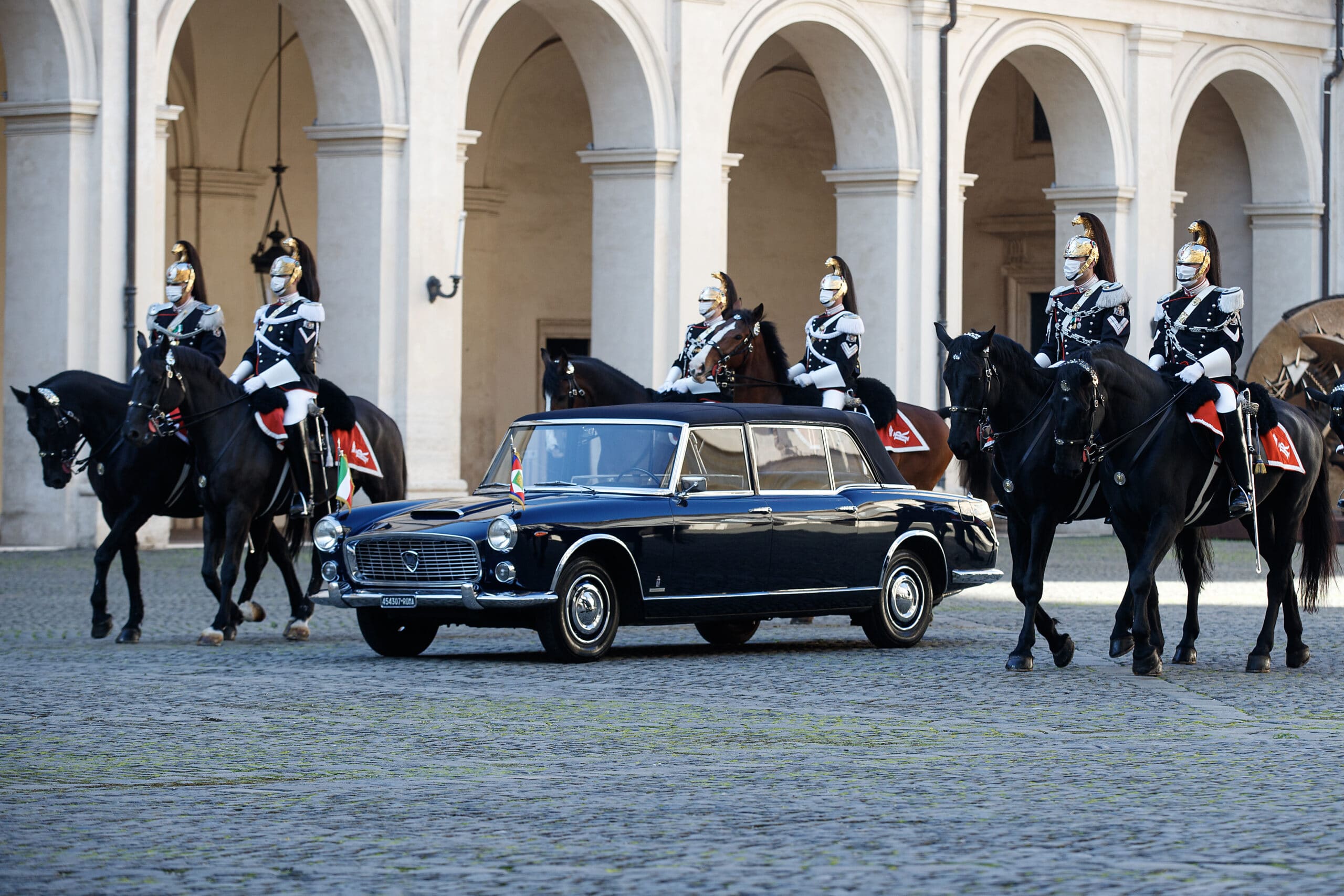 Lancia festeggia 115 anni: anche la Flaminia presidenziale spegne 60 candeline