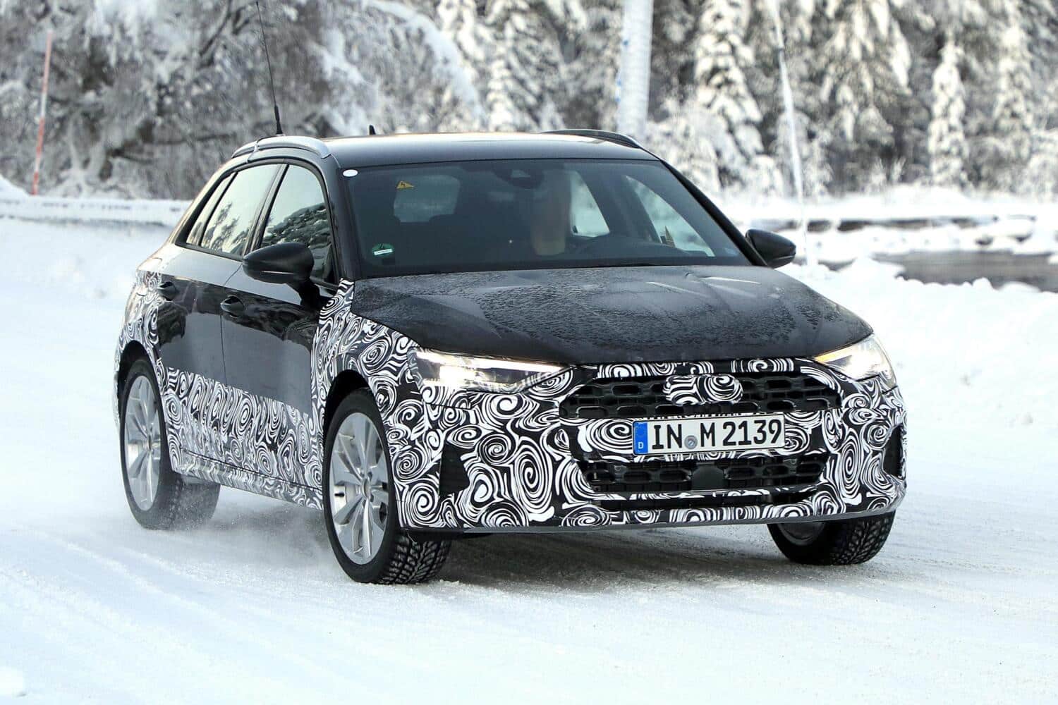 Audi A3 allroad quattro: pronta la versione a ruote alte? [FOTO SPIA]