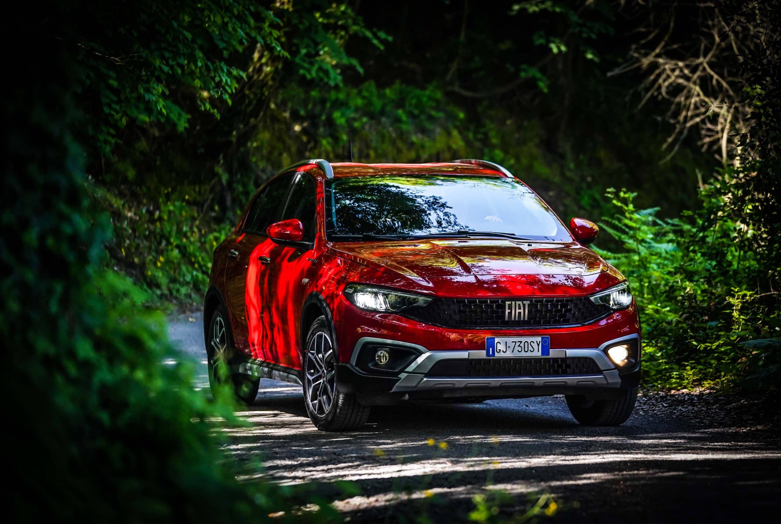 Fiat Tipo Hybrid Cross