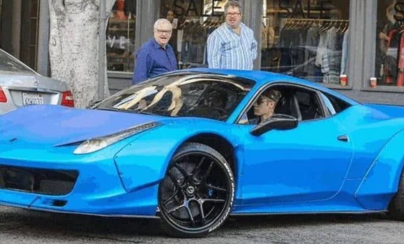 Justin Bieber entra nella lista nera di Ferrari: ha esagerato con la sua 458