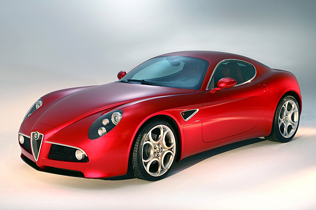 Alfa Romeo 8C Competizione protagonista al MIMO 2022 sulla nostra pedana