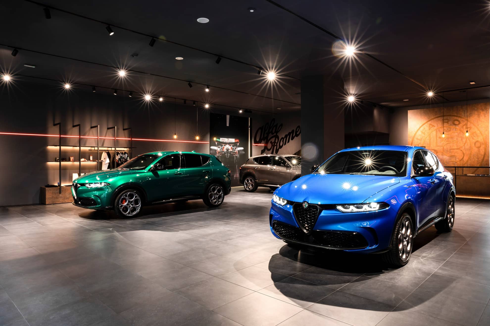 Inaugurato il Flagship Store Alfa Romeo: con Tonale a pochi passi dalle origini