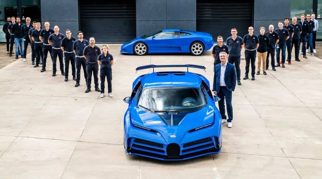 La prima Bugatti Centodieci è un spettacolare tributo alla EB110