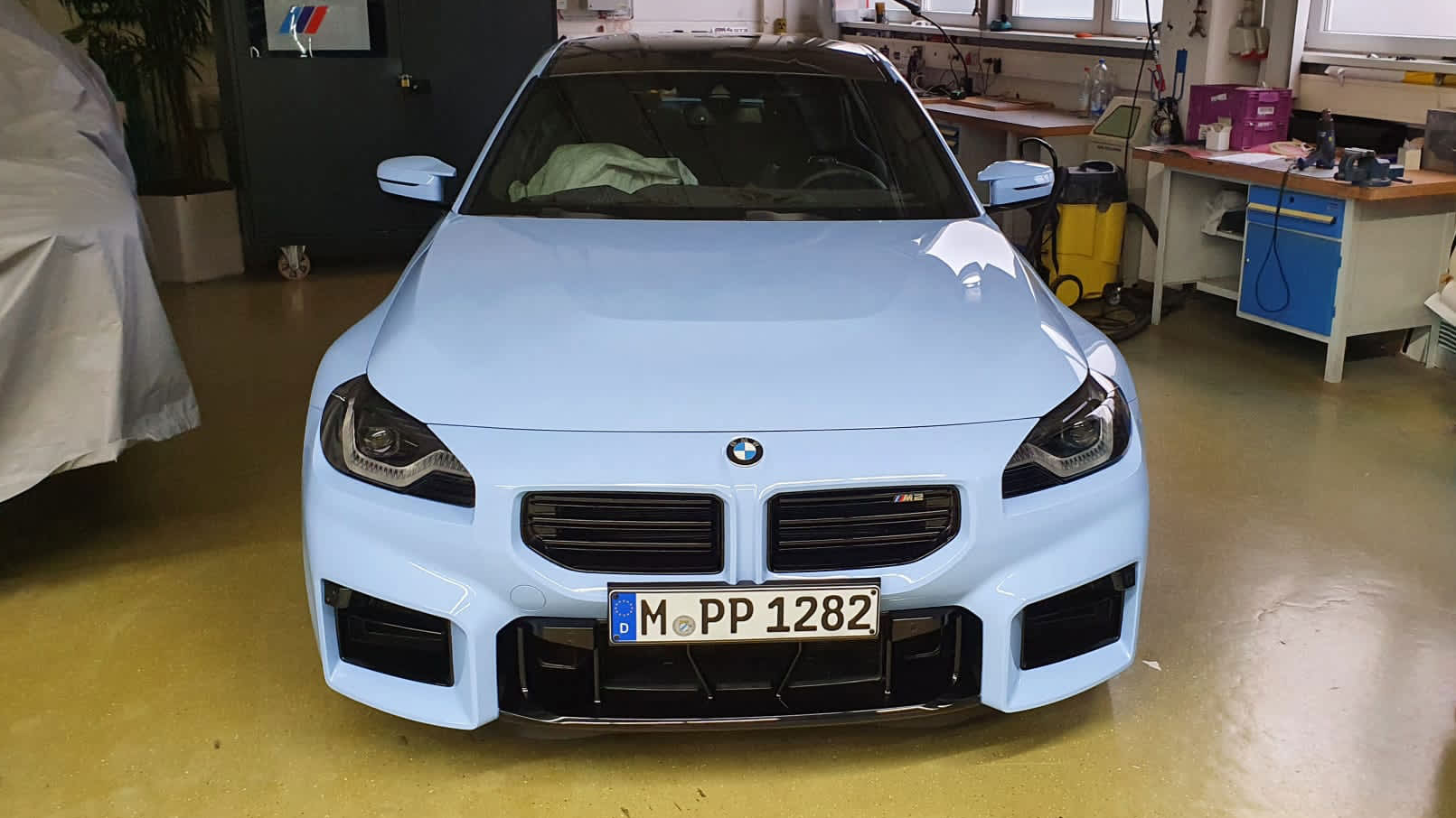 BMW M2 2023: le prime foto spia la mostrano in anteprima