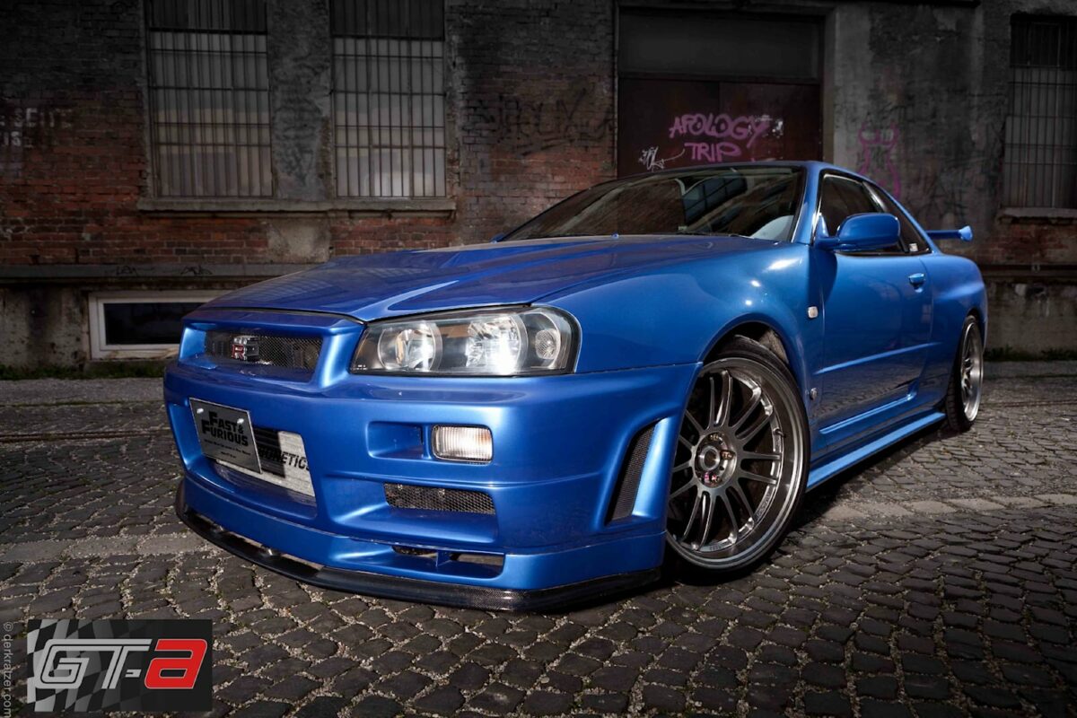 front skyline paul walker