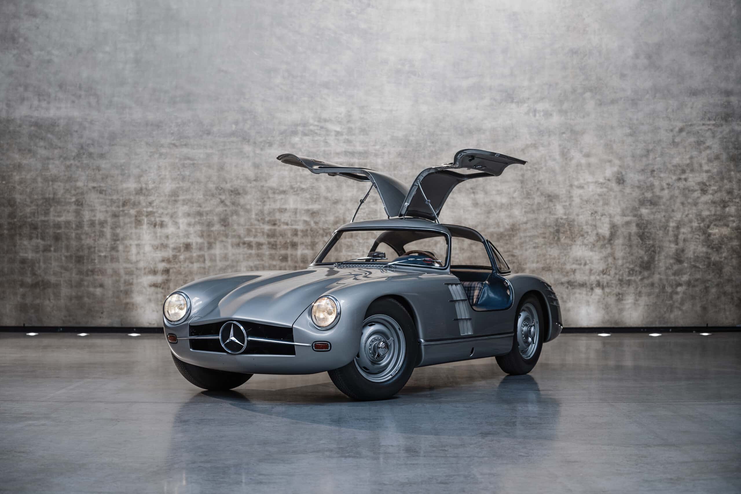 Mercedes Benz festeggia i 70 anni della SL a Auto e Moto d’Epoca di Padova